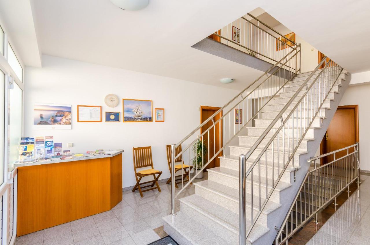 Apartments Villa Perla 杜布罗夫尼克 外观 照片